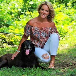 Meet your Posher, Tiffany